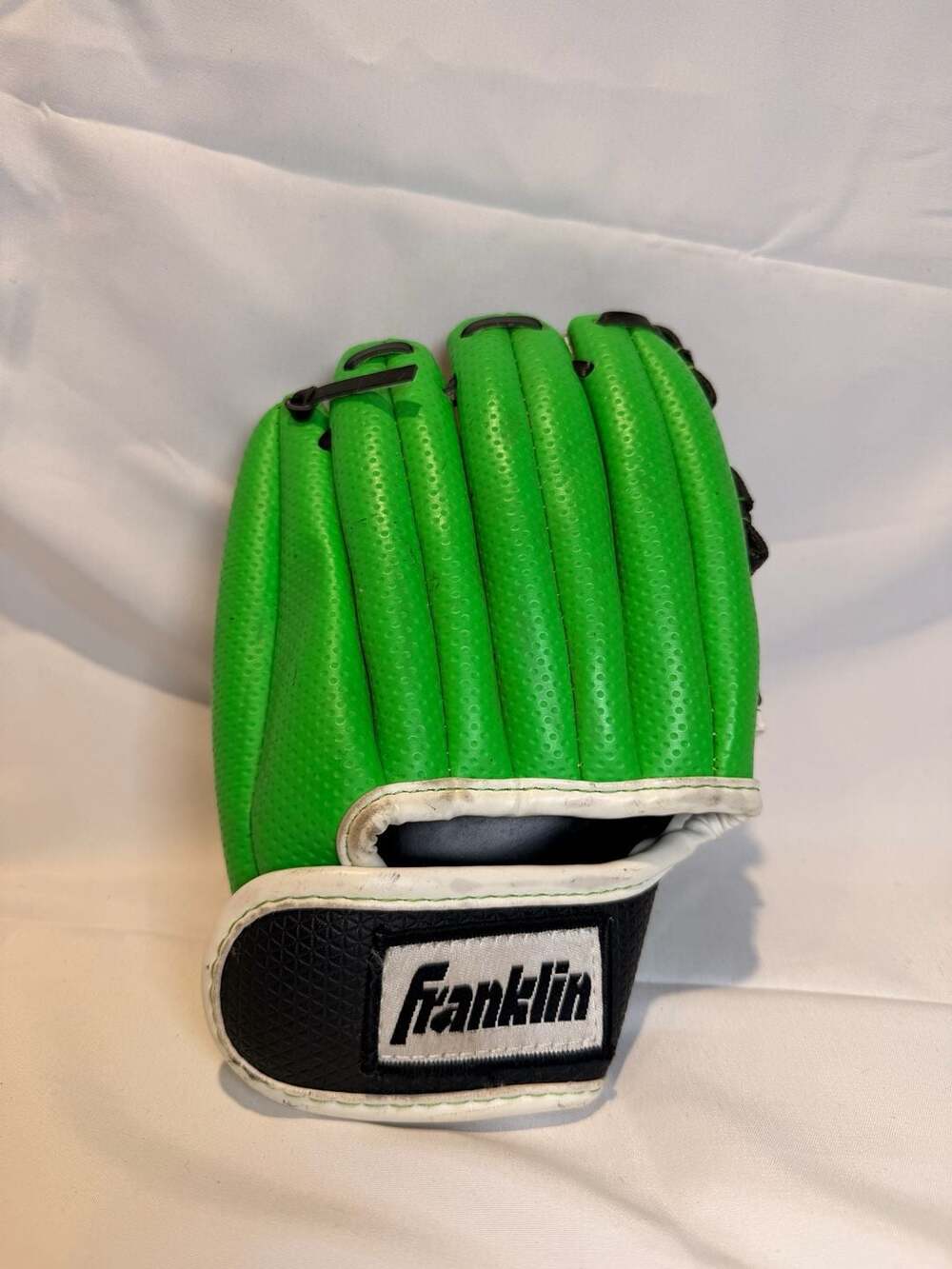 Franklin Air Tech Sports 8.5N T-Ball Baseball Glove Green White